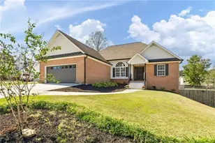 57 Oak Leaf Dr, Dallas, GA 30157 - Photo 3