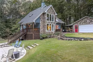 4569 Tiffany Ln, Loganville, GA 30052 - Photo 3