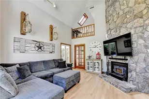 4569 Tiffany Ln, Loganville, GA 30052 - Photo 15