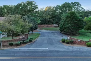 202 Montclair Dr, Calhoun, GA 30701 - Photo 43