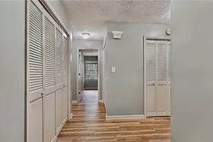 202 Montclair Dr, Calhoun, GA 30701 - Photo 3