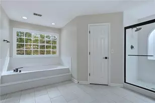 2800 Lakewind Ct, Alpharetta, GA 30005 - Photo 17