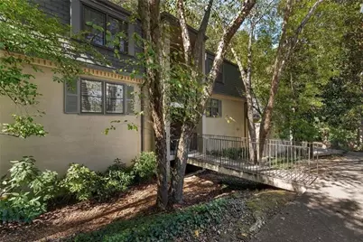 143 Amherst Place NW, Atlanta, GA 30327 - Photo 3