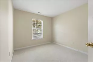 531 Fox Creek Crossing, Woodstock, GA 30188 - Photo 15