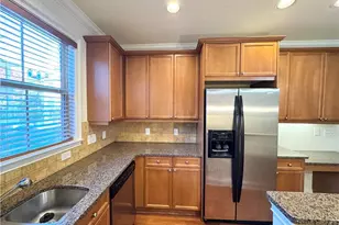 621 Perimeter Walk, Atlanta, GA 30338 - Photo 7