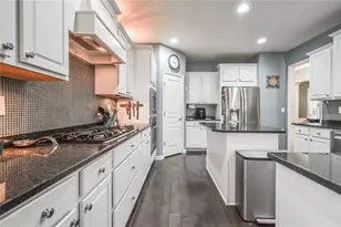 6146 Brookside Ln, Hoschton, GA 30548 - Photo 17