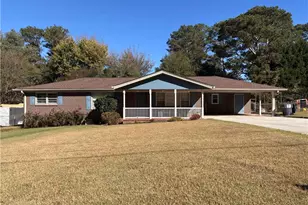 1436 N Hicks Cir NW, Conyers, GA 30012 - Photo 5