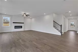 5940 Violet Ln, Cumming, GA 30028 - Photo 13