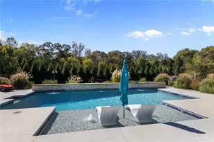 102 Carmichael Dr, Canton, GA 30115 - Photo 3