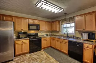 1244 Morrow Dr, Social Circle, GA 30025 - Photo 11