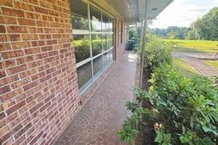 202 Hillandale Dr, Griffin, GA 30224 - Photo 3