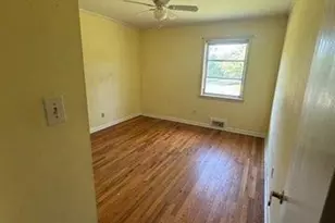 202 Hillandale Dr, Griffin, GA 30224 - Photo 11