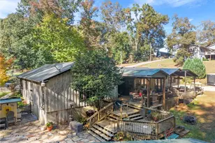 221 Shallowford Dr, Gainesville, GA 30504 - Photo 37