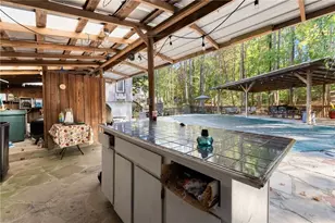 221 Shallowford Dr, Gainesville, GA 30504 - Photo 43