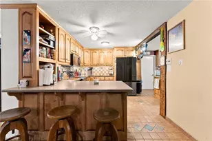 221 Shallowford Dr, Gainesville, GA 30504 - Photo 11