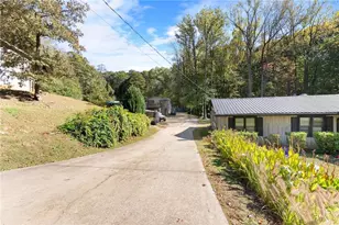 221 Shallowford Dr, Gainesville, GA 30504 - Photo 35