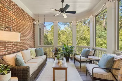 390 Ivy Knoll NE, Atlanta, GA 30342 - Photo 19