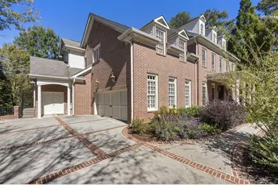 390 Ivy Knoll NE, Atlanta, GA 30342 - Photo 3