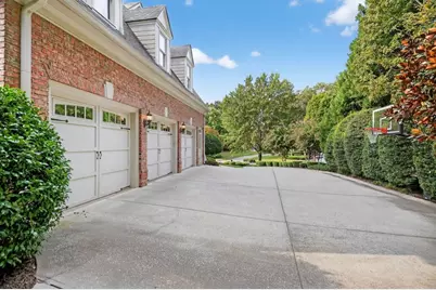 565 Marsh Park Drive, Johns Creek, GA 30097 - Photo 9