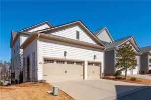 219 Dawson Dr, Woodstock, GA 30188 - Photo 3