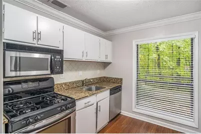 1307 Cumberland Court SE, Smyrna, GA 30080 - Photo 5