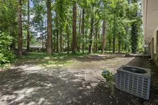 4730 Janice Dr, Atlanta, GA 30337 - Photo 33