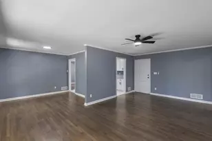 4730 Janice Dr, Atlanta, GA 30337 - Photo 13