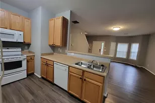 394 Brookview Dr, Riverdale, GA 30274 - Photo 9