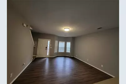 394 Brookview Drive, Riverdale, GA 30274 - Photo 7