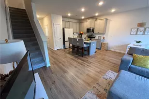 209 Buckingham Ln, Hoschton, GA 30548 - Photo 7