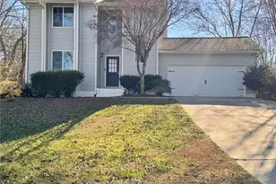 99 Indian Cove Dr, Dawsonville, GA 30534 - Photo 3