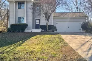 99 Indian Cove Dr, Dawsonville, GA 30534 - Photo 3