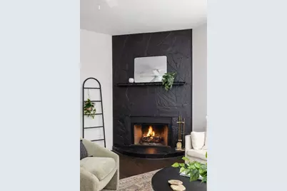 881 Oakhill Avenue SW, Atlanta, GA 30310 - Photo 5