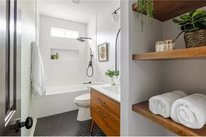 881 Oakhill Avenue SW, Atlanta, GA 30310 - Photo 19