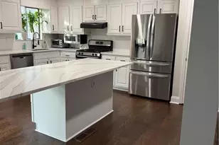 1020 Park Forest Dr NW, Lilburn, GA 30047 - Photo 5