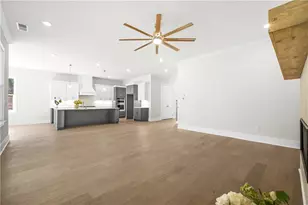 910 Garden Reserve Ln, Alpharetta, GA 30005 - Photo 15