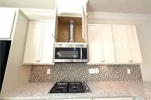 1980 Raven Wy, Chamblee, GA 30341 - Photo 9