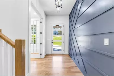 121 Forest Berry Court, Newnan, GA 30265 - Photo 7