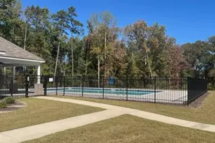 7529 Knoll Hollow Rd, Lithonia, GA 30058 - Photo 11