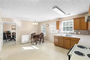 53 Diana Ct, Jonesboro, GA 30238 - Photo 11