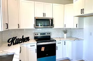 125 Charity Dr, Lavonia, GA 30553 - Photo 3