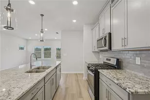 2048 Avalon Rdg, Conyers, GA 30013 - Photo 13