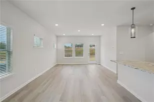 2048 Avalon Rdg, Conyers, GA 30013 - Photo 7