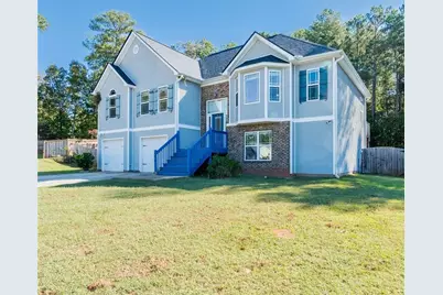 404 Woodcreek, Griffin, GA 30224 - Photo 1