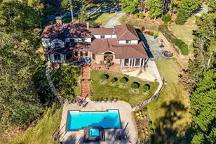 4220 Greentree Ln, Atlanta, GA 30349 - Photo 3