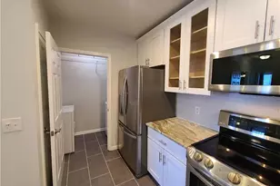 3334 Peachtree Rd NE, Atlanta, GA 30326 - Photo 7