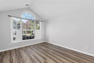 70 Chandler Ridge Ln, Lawrenceville, GA 30045 - Photo 3