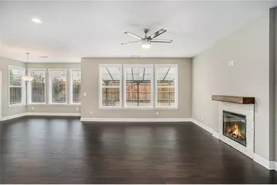 466 Best Friends Turn Alley, McDonough, GA 30252 - Photo 5