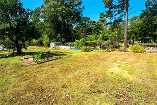 3802 Chatham Dr, Atlanta, GA 30340 - Photo 9