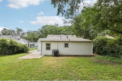 2242 Jernigan Drive SE, Atlanta, GA 30315 - Photo 19